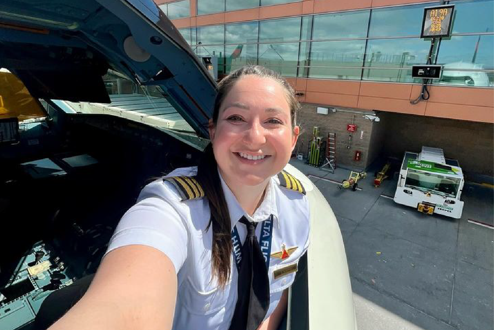 cau-graduate-elza-delta